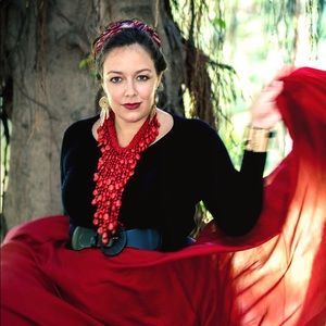 Meet your Posher, Laura